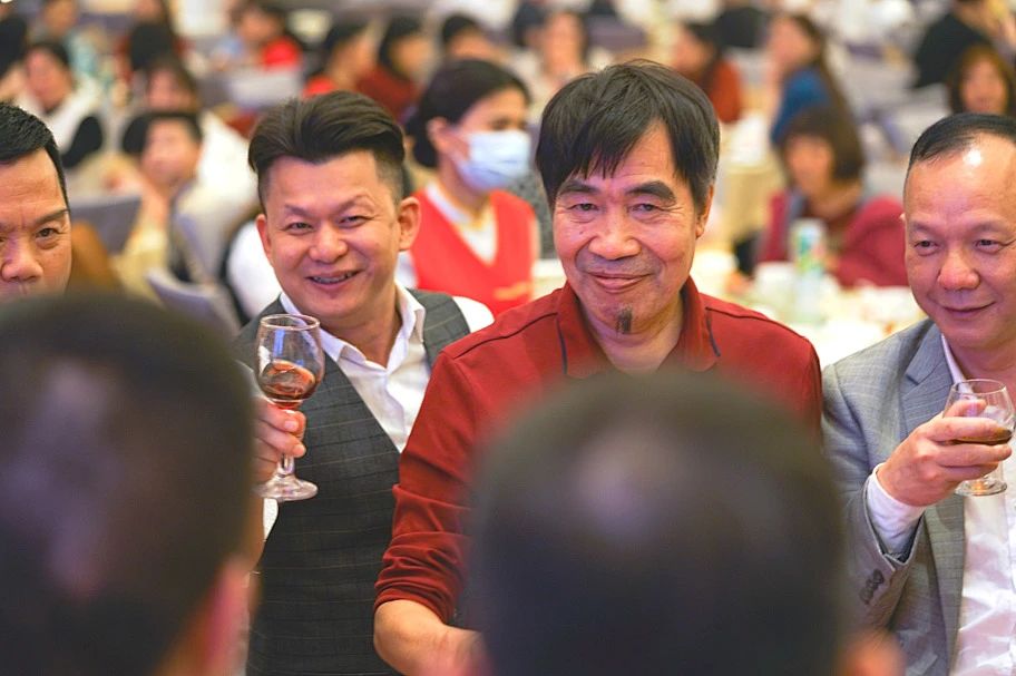 拓路前行·領跑未來 | 集團2023年度總結會暨2024迎新晚會圓滿結束！(圖32)