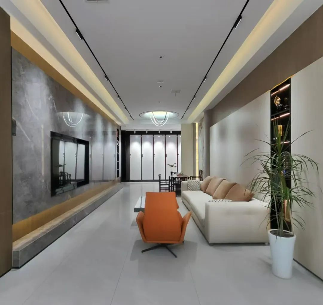 終端風采 | 強輝聊城旗艦店，沉浸式體驗現代高端設計美學(圖17)
